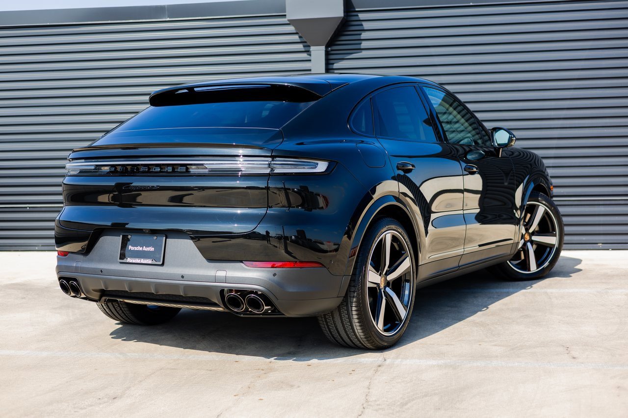 New 2026 Porsche Cayenne S image 7