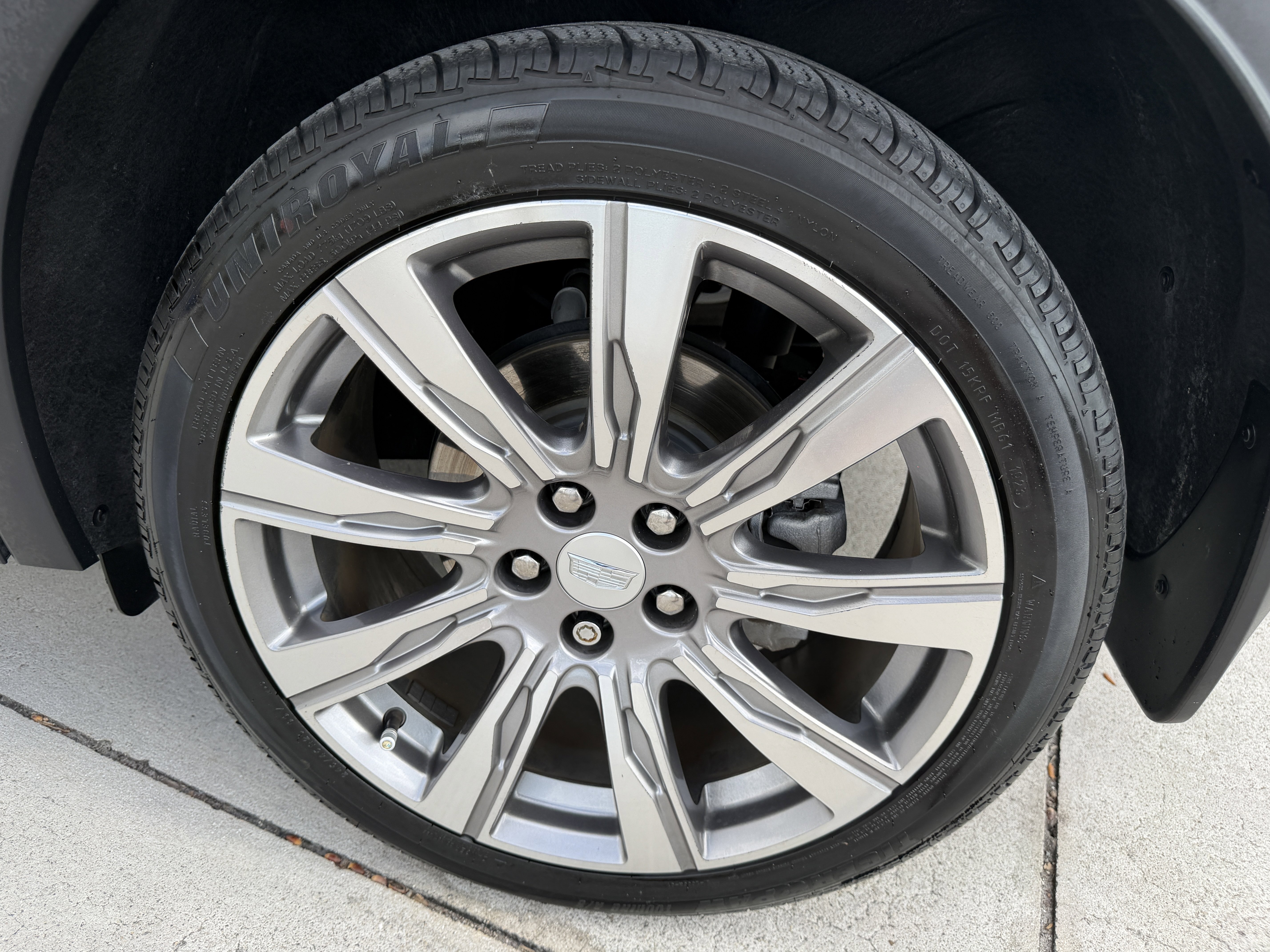 Used 2019 Cadillac XT4 Premium Luxury w/ Driver Assist Package image 32