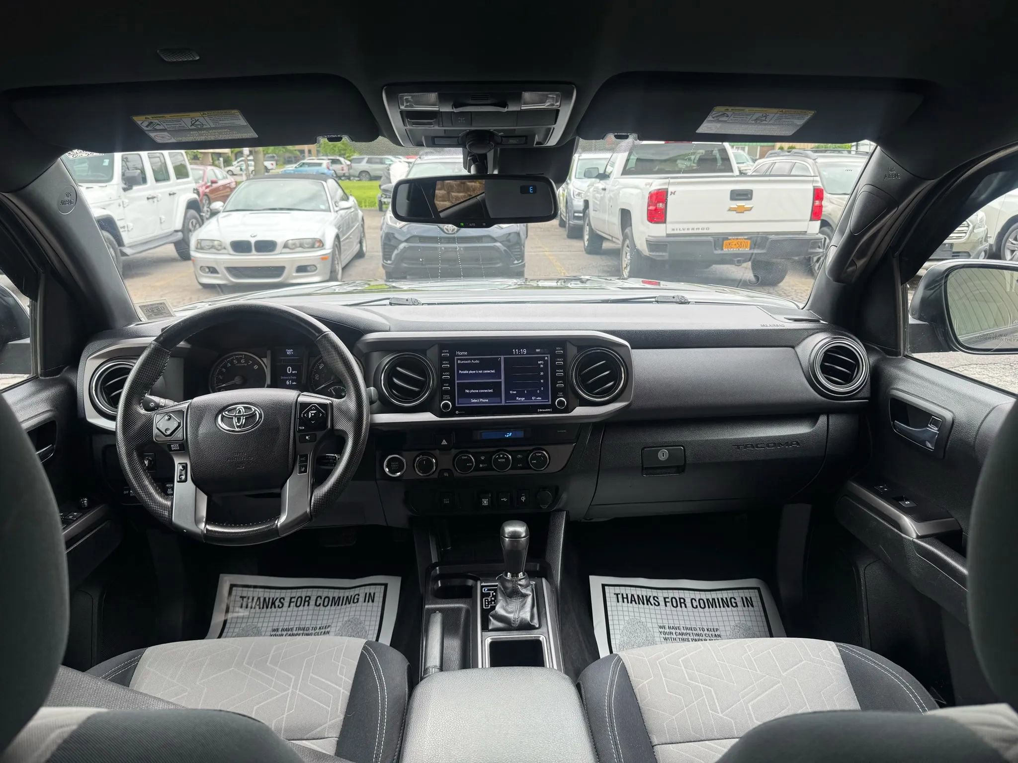 Used 2021 Toyota Tacoma TRD Off-Road image 2