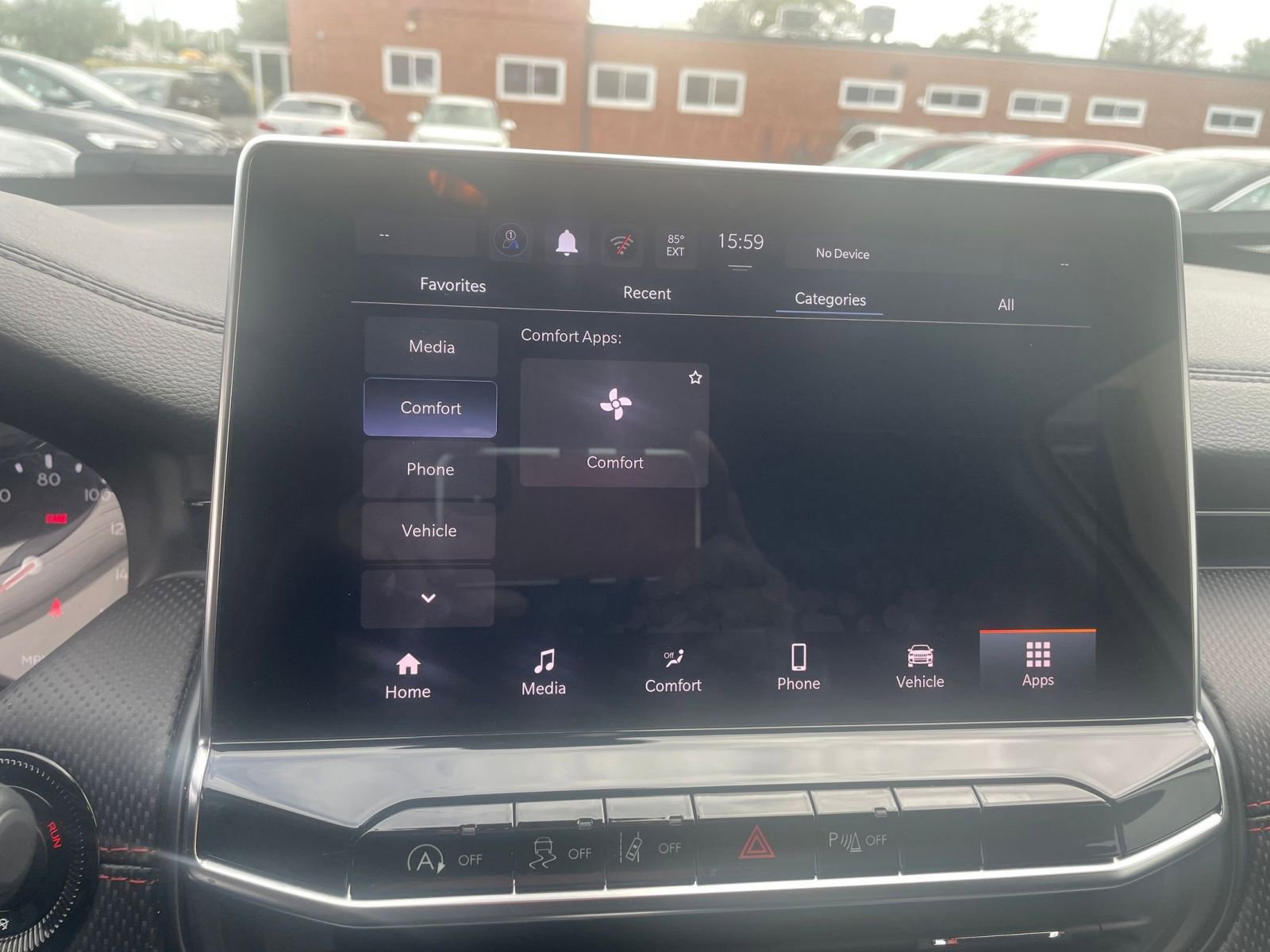 Used 2025 Jeep Compass Trailhawk image 21