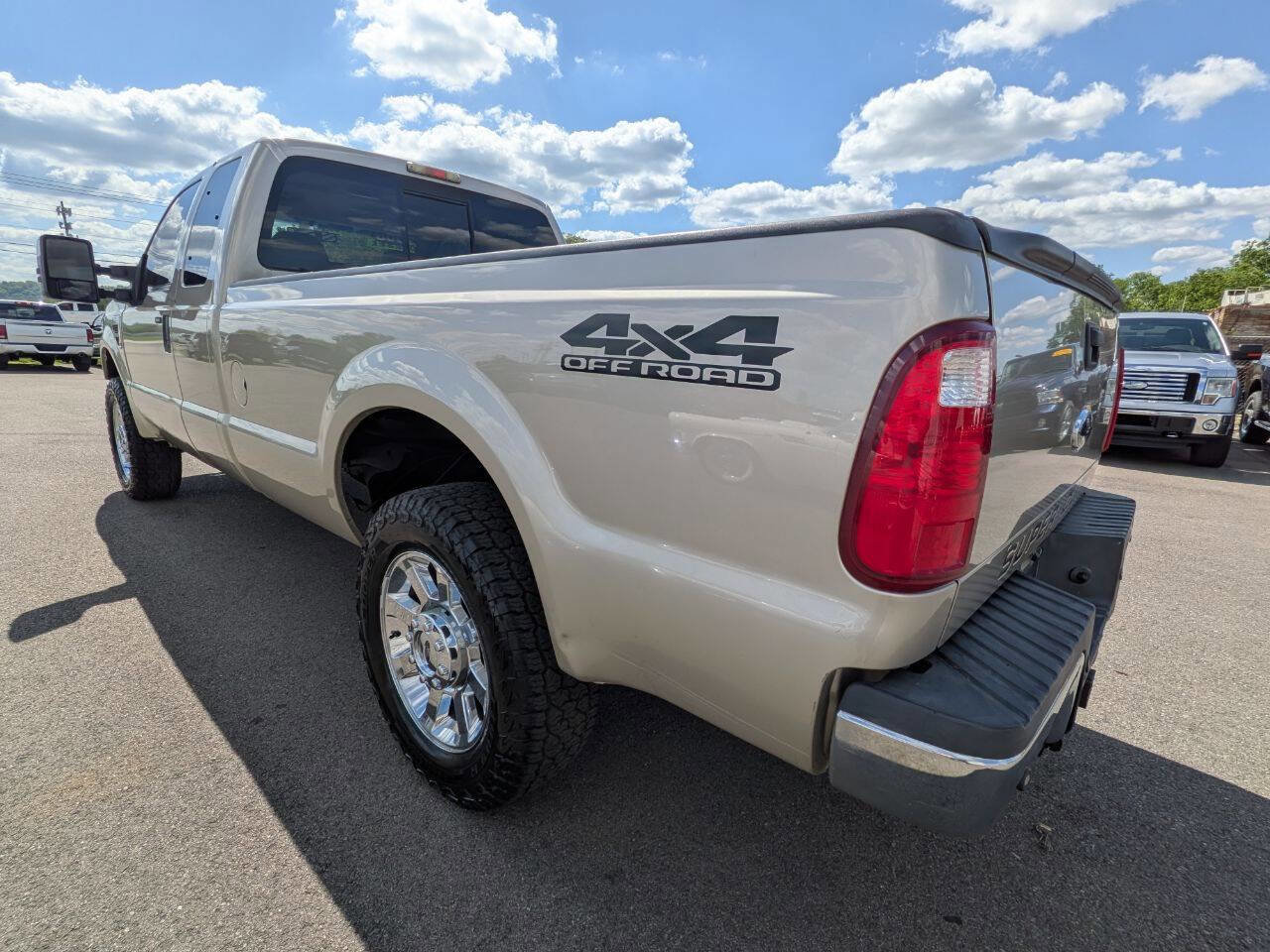 Used 2008 Ford F250 XLT AWD/4WD image 3