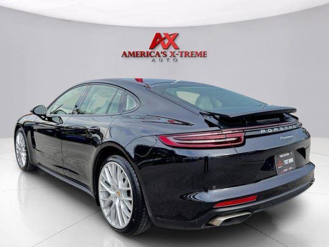 Used 2017 Porsche Panamera 4 AWD/4WD image 3
