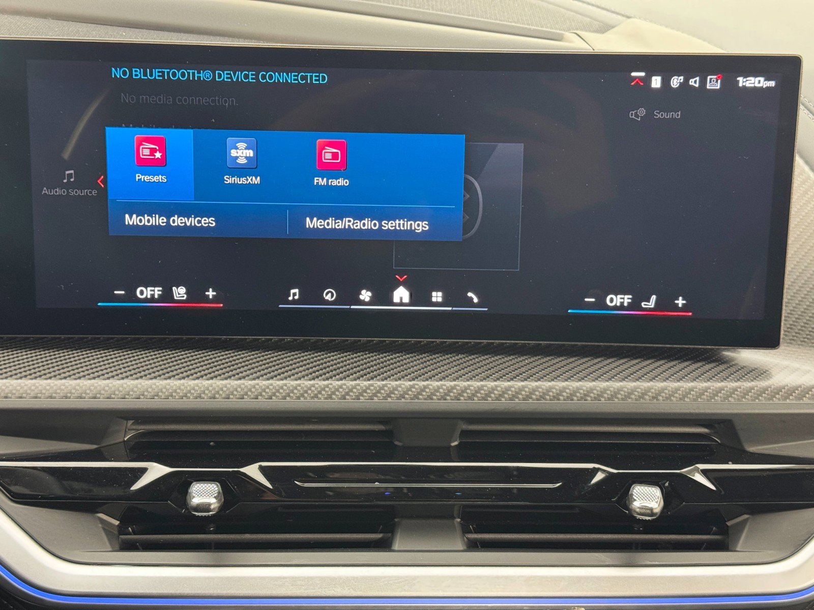 Used 2024 BMW XM AWD/4WD image 28