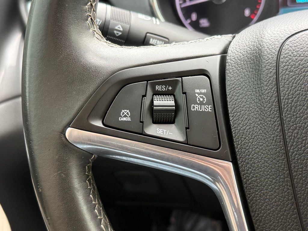 Used 2018 Buick Encore Preferred FWD image 33