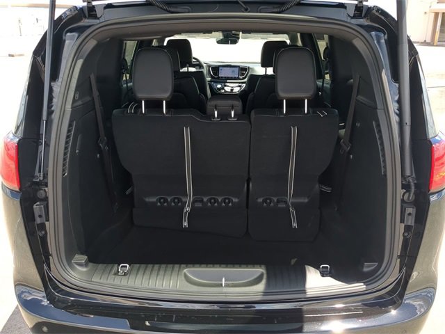 New 2026 Chrysler Voyager LX image 14