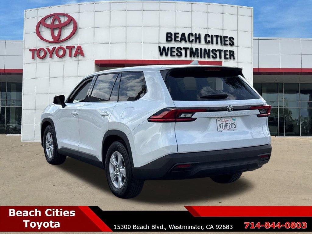 Certified 2025 Toyota Grand Highlander FWD image 8