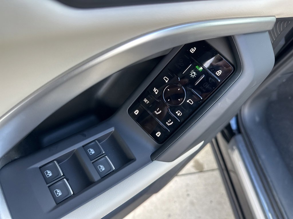 New 2025 Audi Q5 Premium image 12