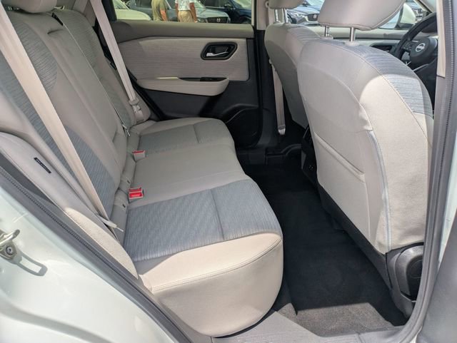Used 2023 Nissan Rogue SV AWD/4WD image 24