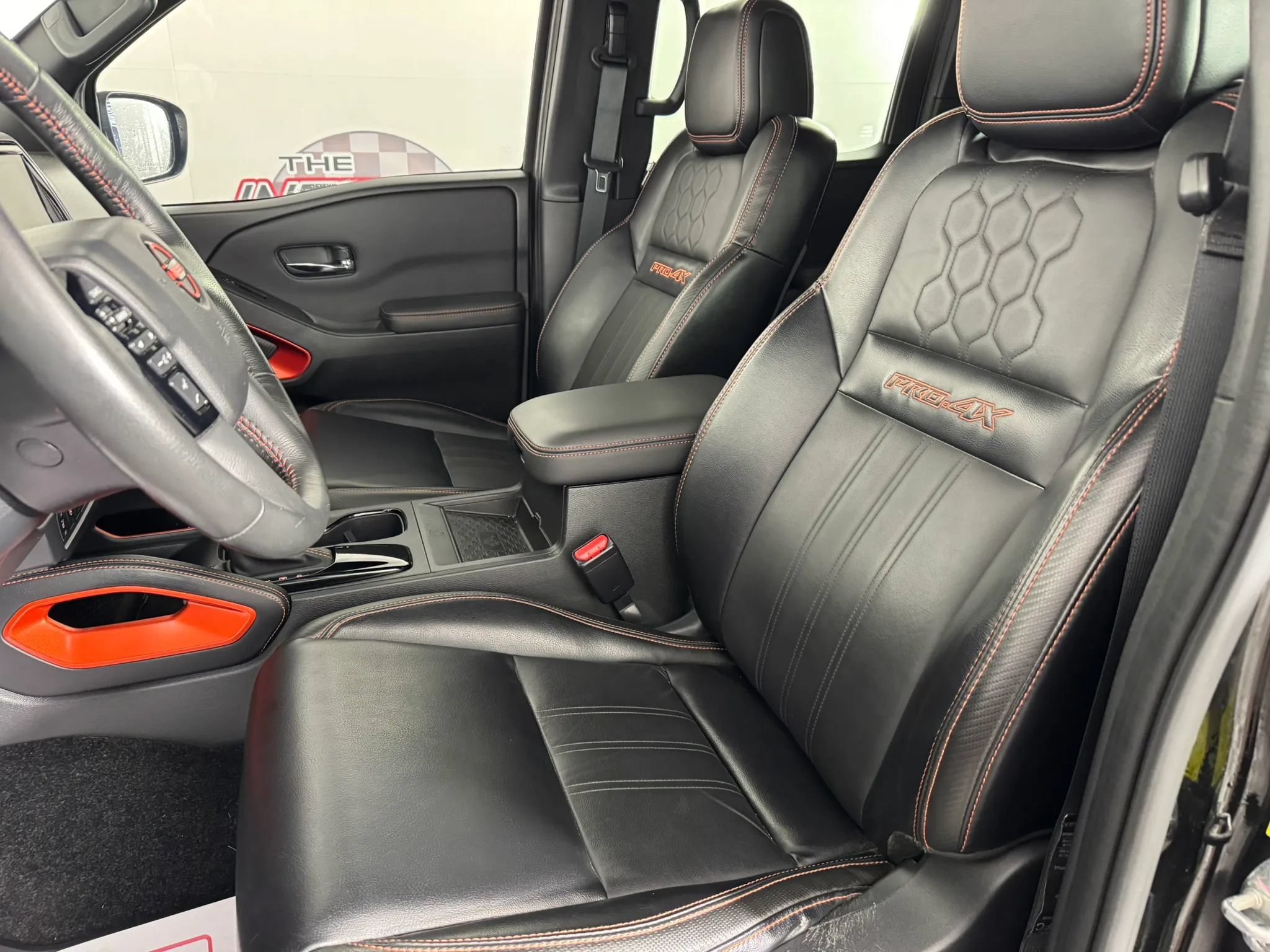 Used 2024 Nissan Frontier PRO-4X w/ Pro Premium Package AWD/4WD image 33