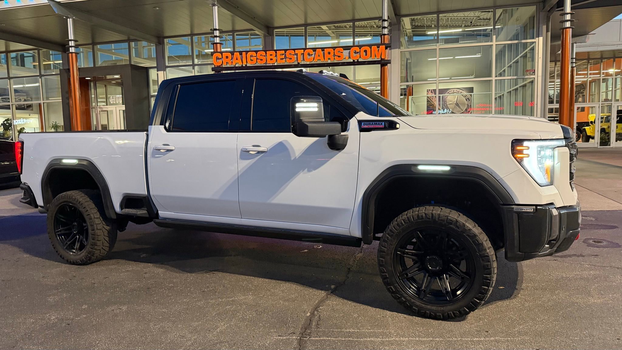 Used 2024 GMC Sierra 2500 AT4X image 6