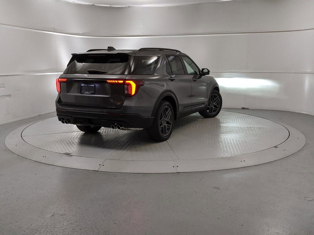 New 2025 Ford Explorer ST w/ Sun And Sound Package image 3