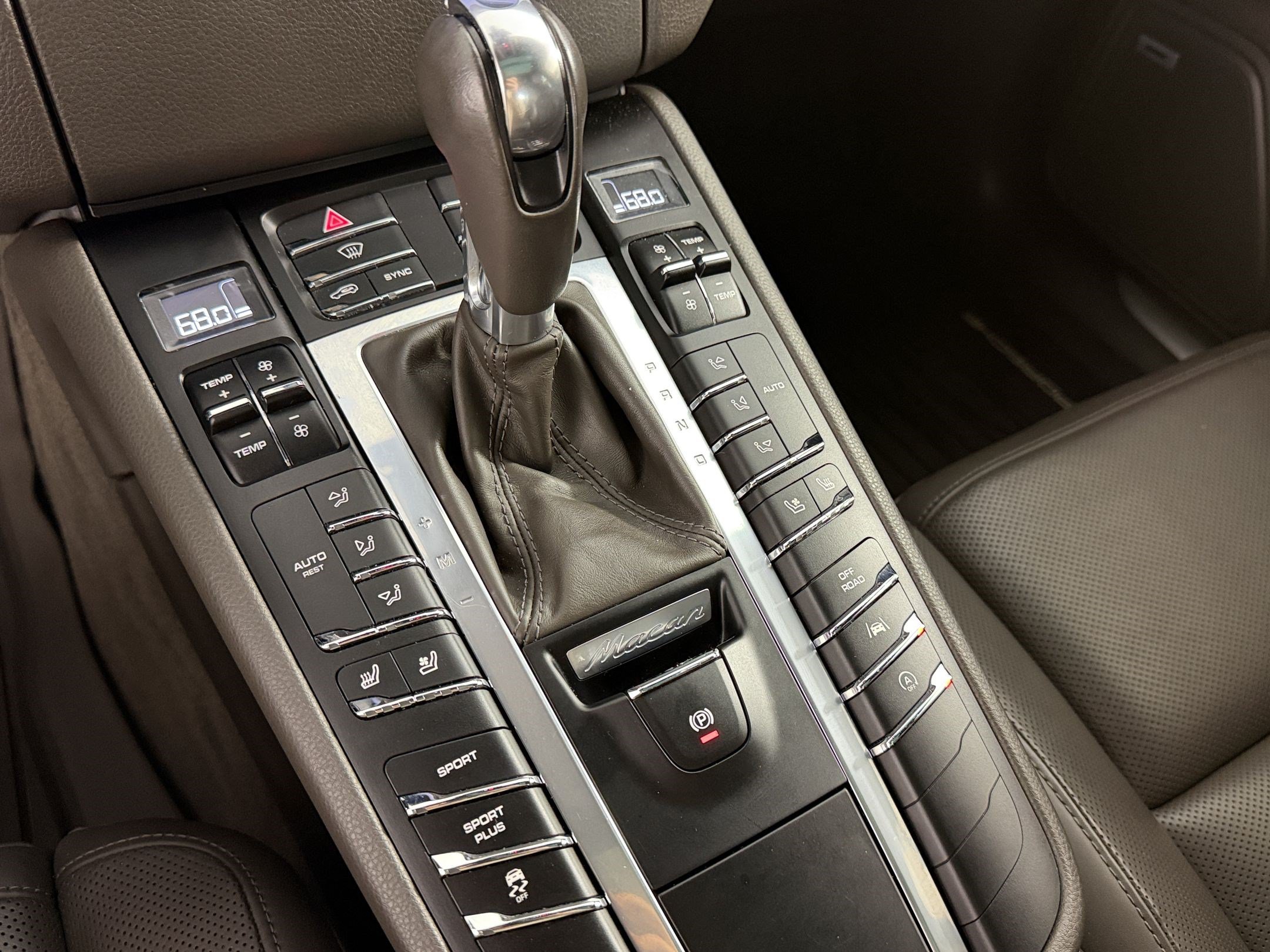Used 2017 Porsche Macan S AWD/4WD image 17