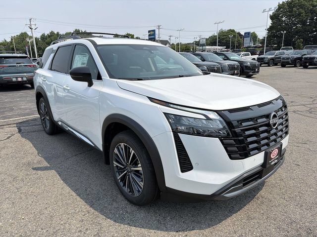 New 2026 Nissan Pathfinder Platinum AWD/4WD image 3