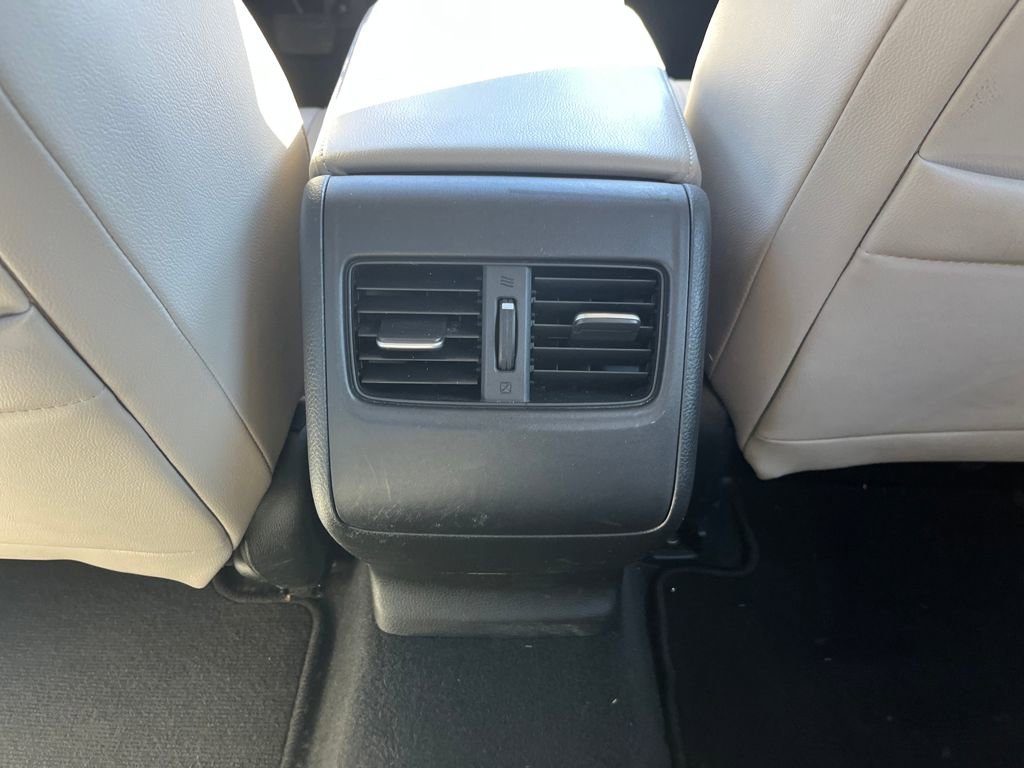 Used 2018 Honda Accord EX-L image 30