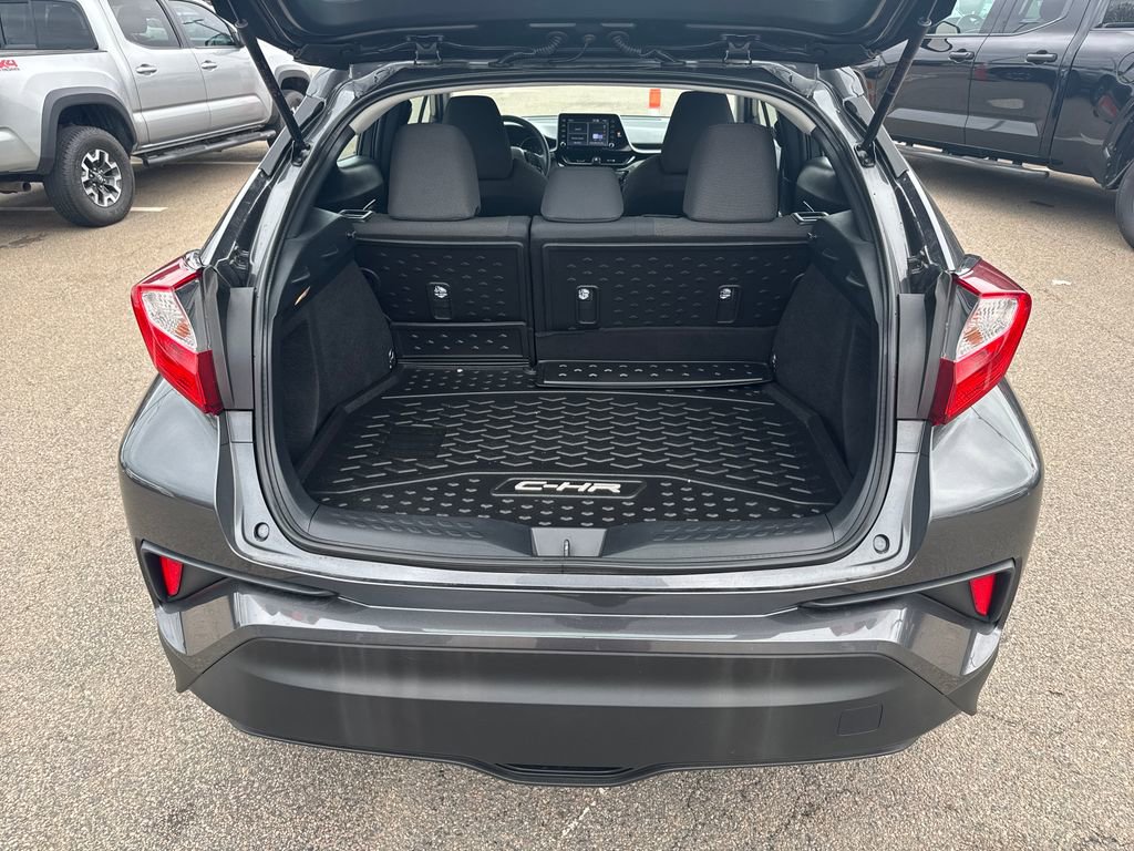 Used 2021 Toyota C-HR LE image 7