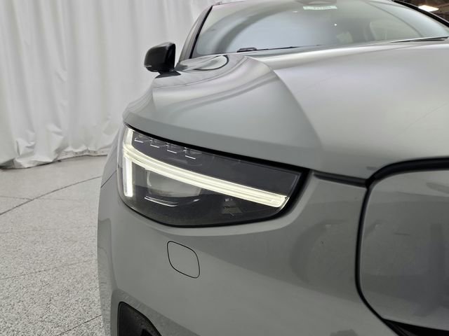 Certified 2024 Volvo XC40 Recharge Ultimate w/ Protection Package Premier image 22