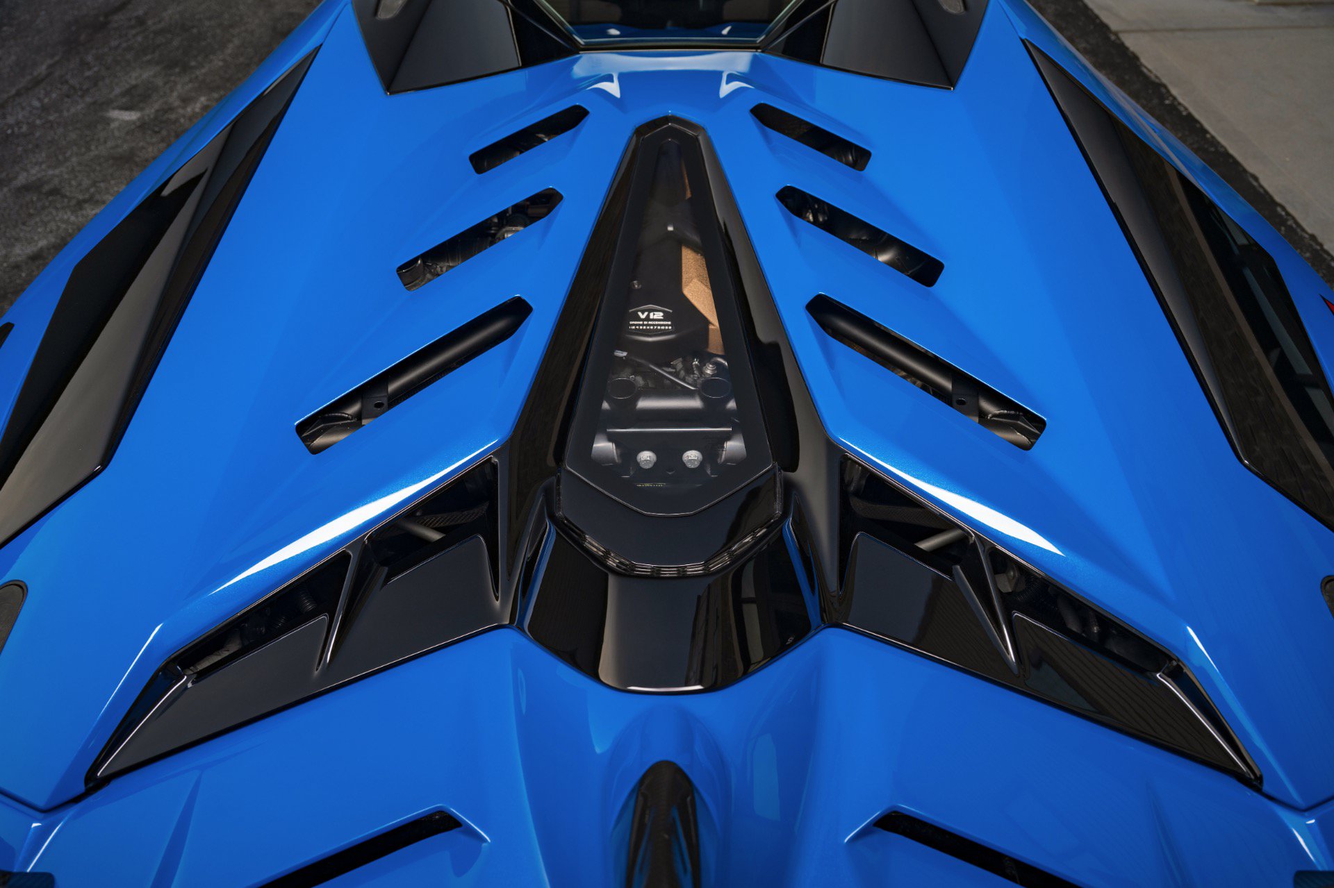 Used 2021 Lamborghini Aventador SVJ AWD/4WD image 54