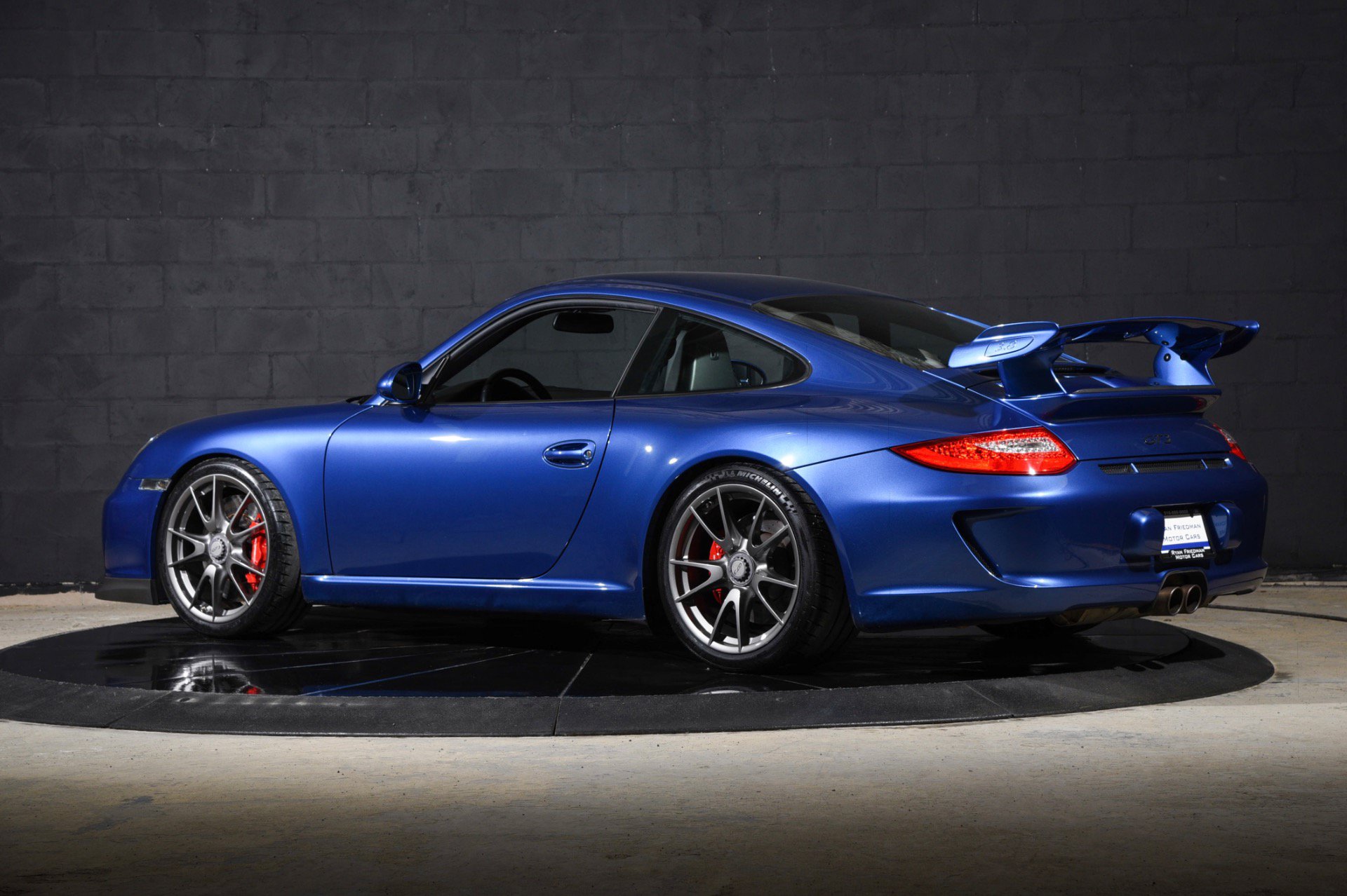 Used 2010 Porsche 911 GT3 RWD image 11