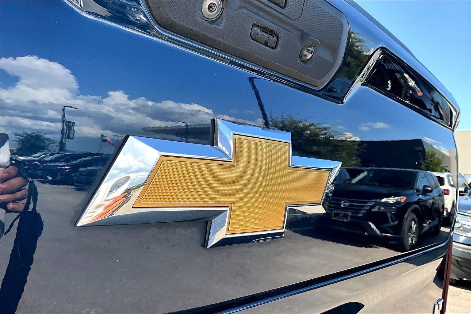 Used 2021 Chevrolet Silverado 1500 LT w/ Texas Edition Plus AWD/4WD image 30