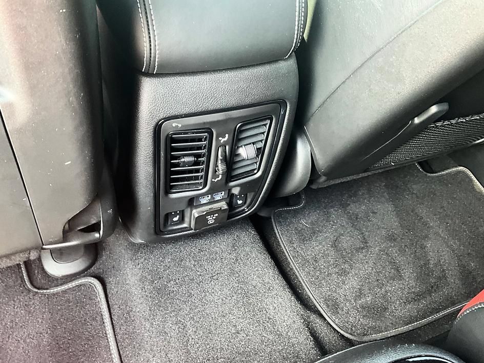 Used 2023 Dodge Durango SRT Hellcat AWD/4WD image 30