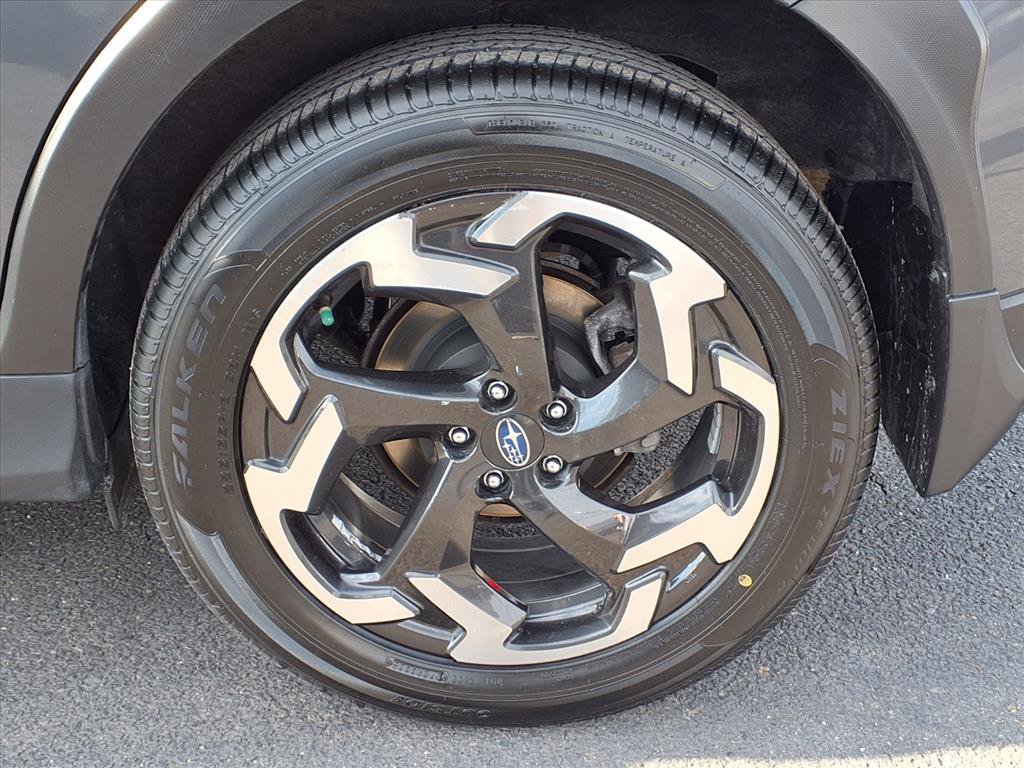 Certified 2022 Subaru Crosstrek 2.5i Limited w/ Moonroof Package 2 image 9