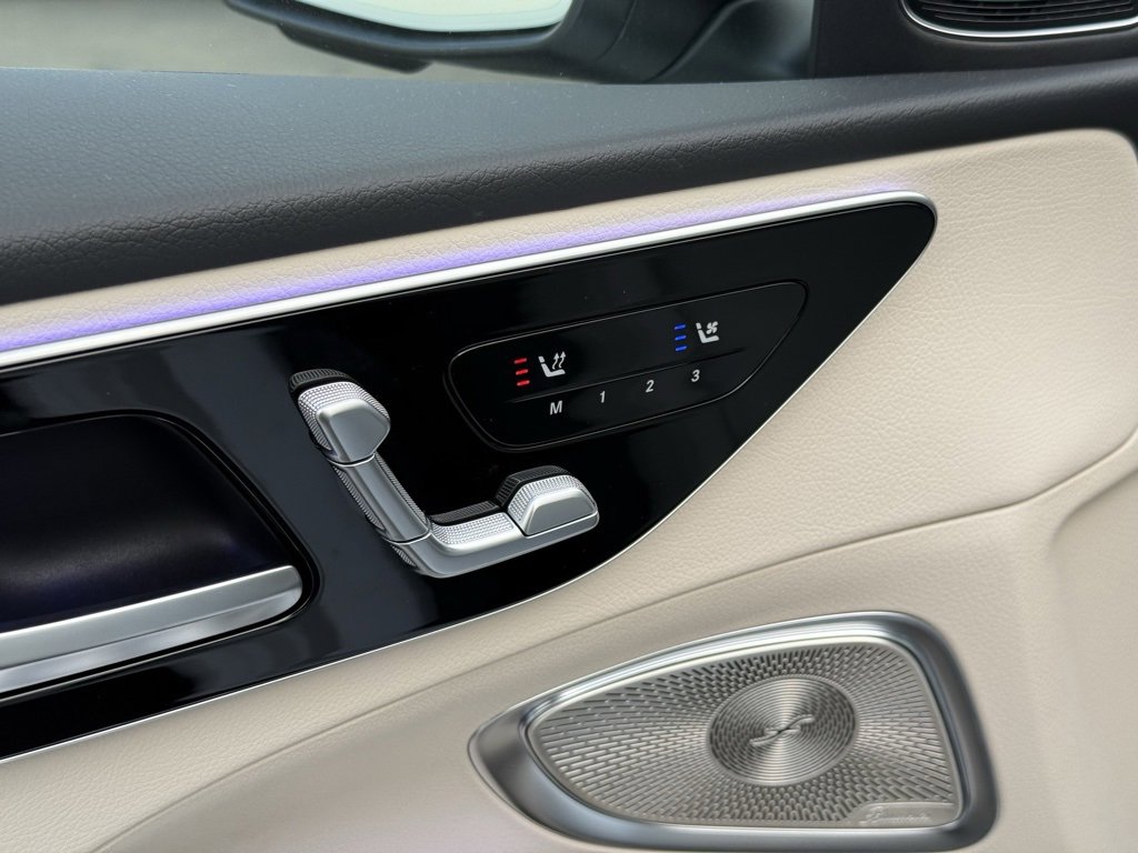 New 2025 Mercedes-Benz C 300 Sedan image 4