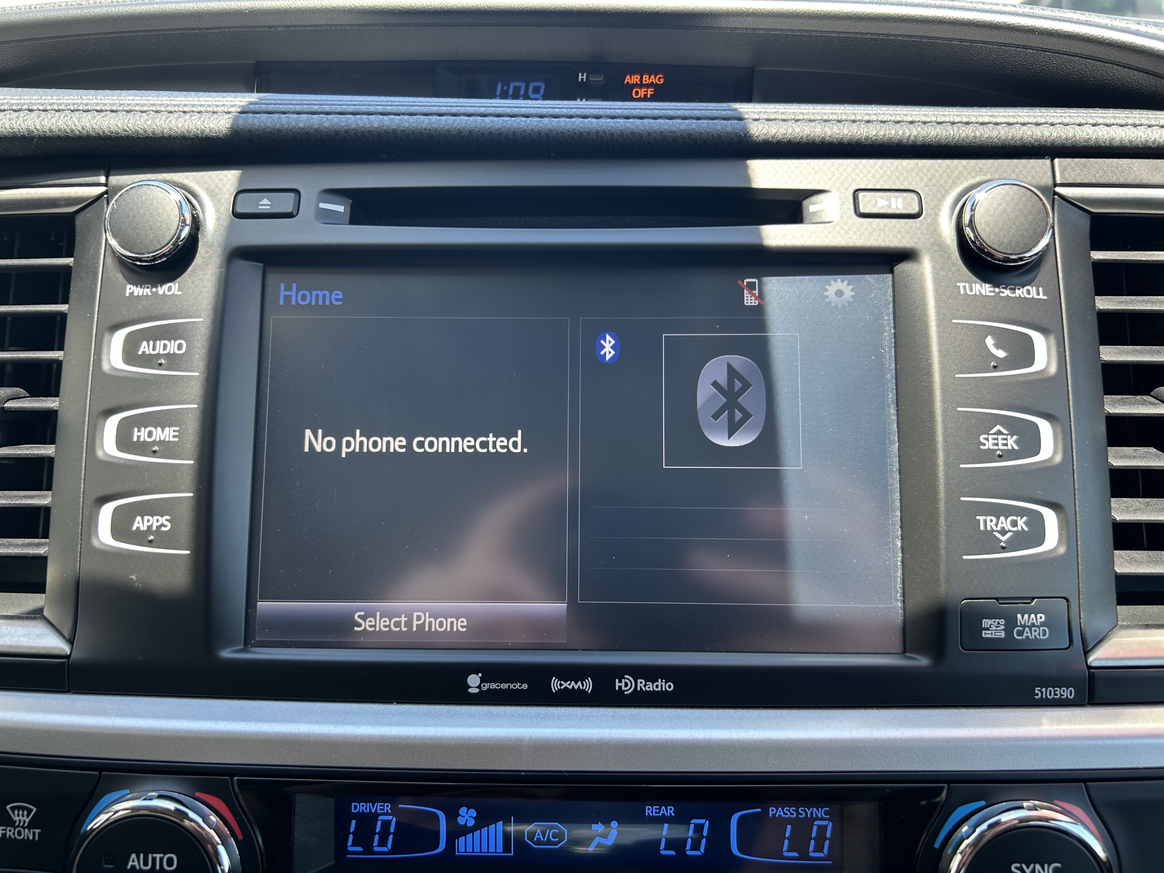 Used 2019 Toyota Highlander SE AWD/4WD image 30