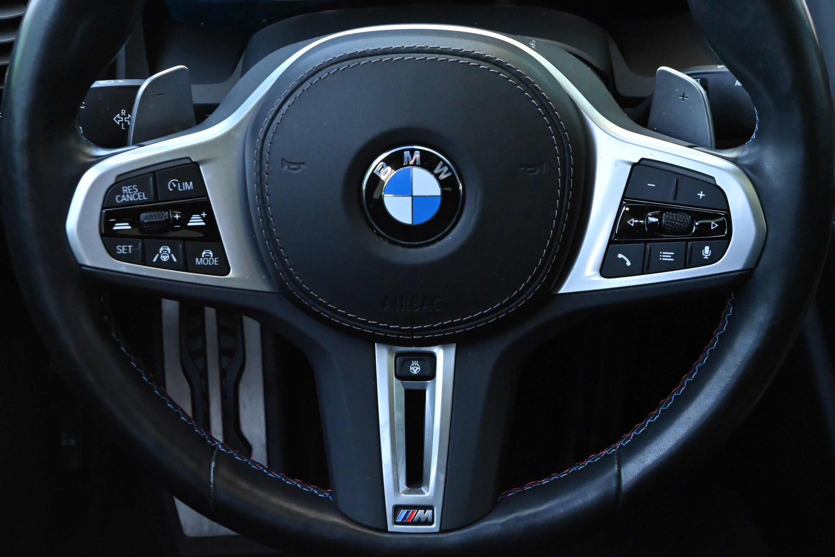 Used 2024 BMW M850i Gran Coupe xDrive AWD/4WD image 32
