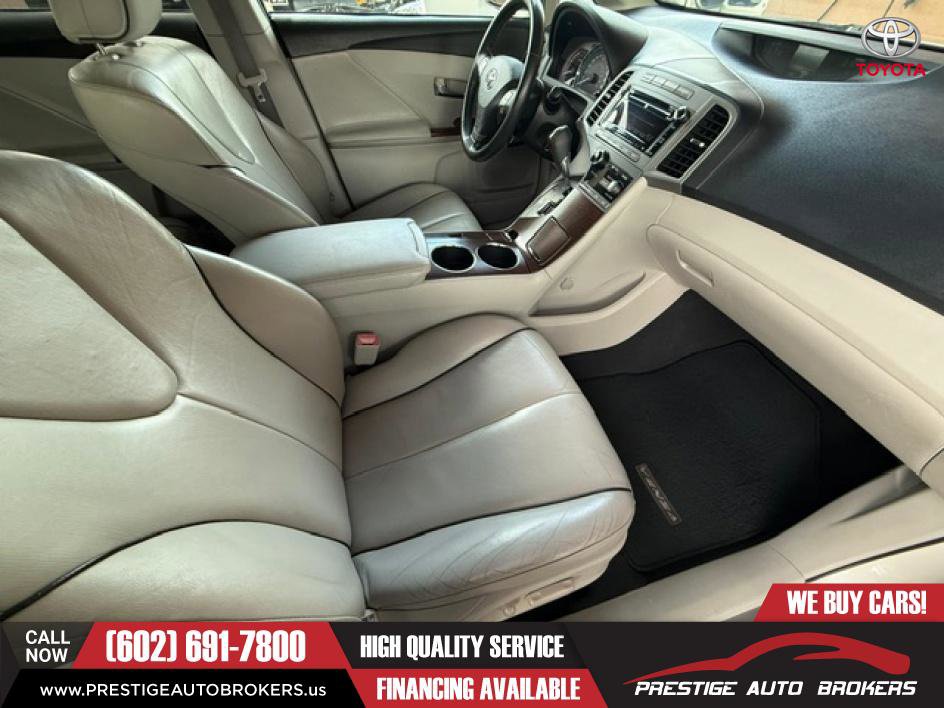 Used 2011 Toyota Venza Limited w/ Leather Pkg FWD image 31