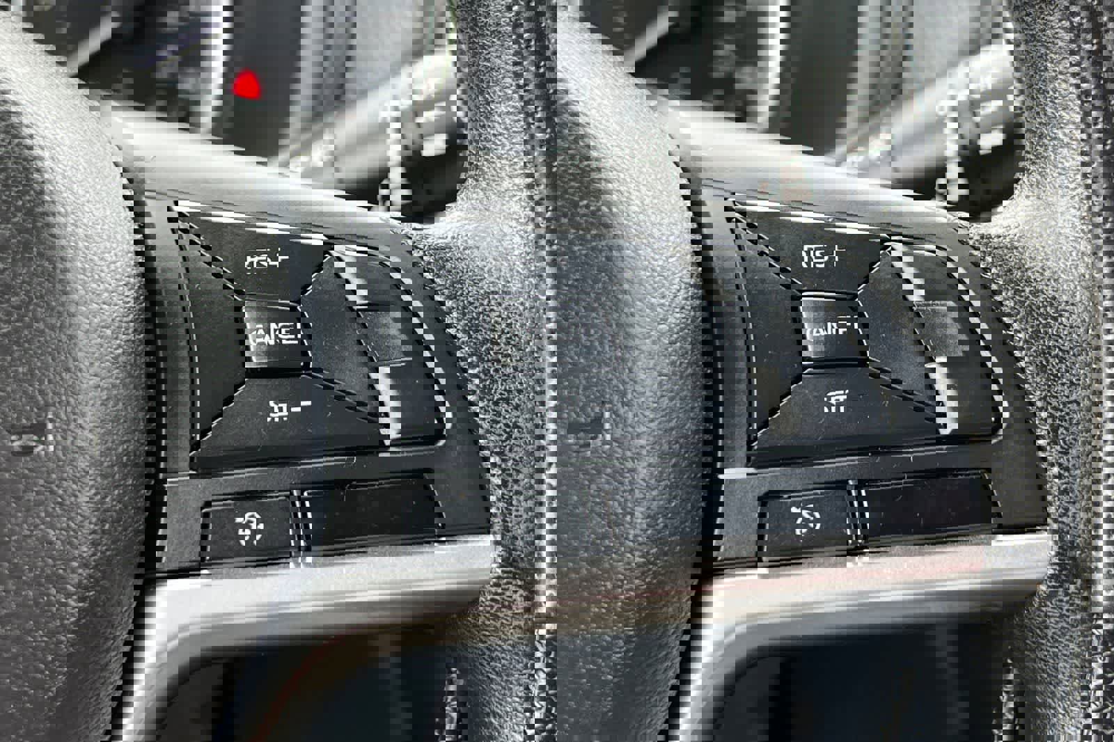 Used 2021 Nissan Kicks S image 29