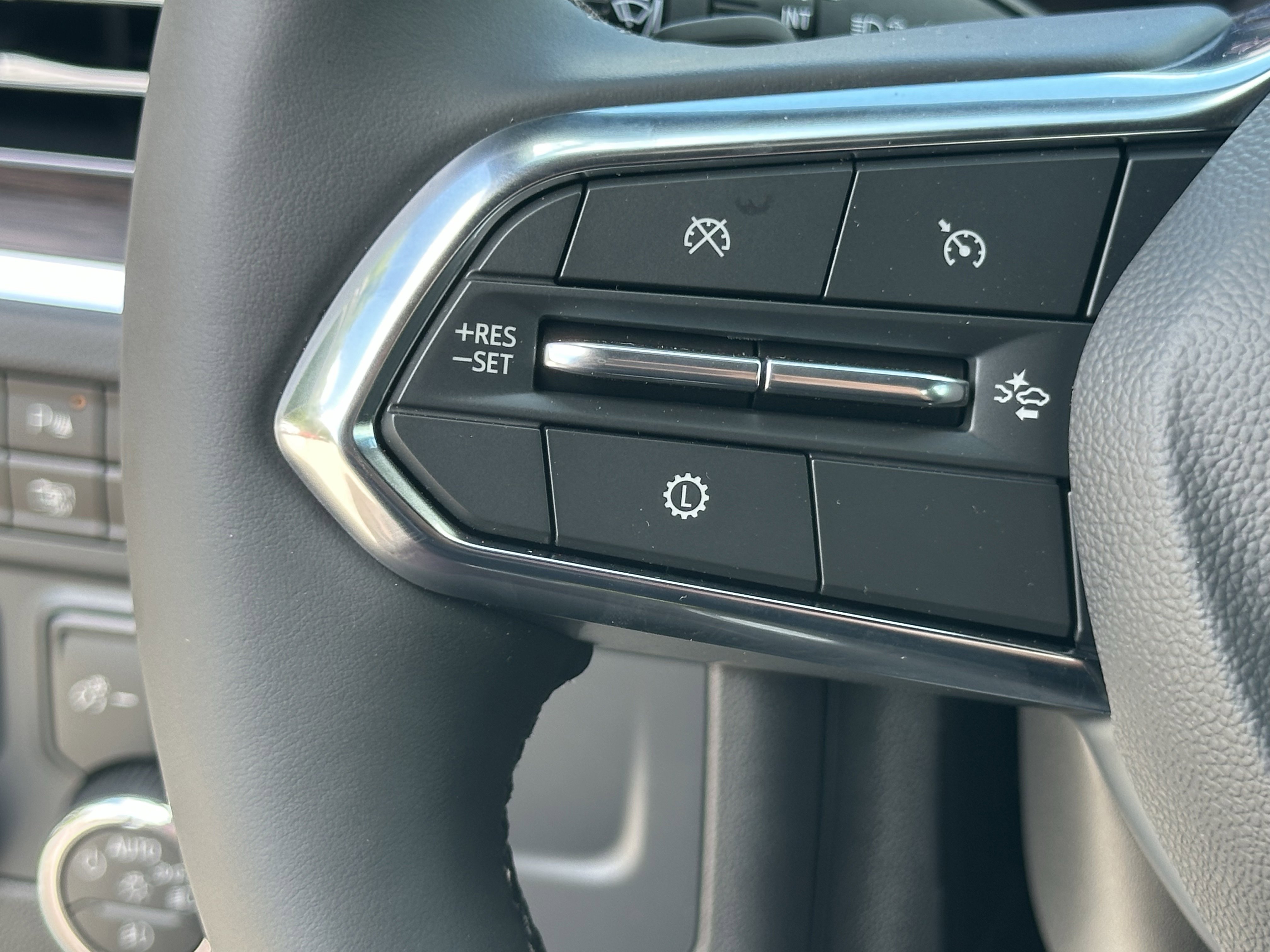 New 2026 Chevrolet Suburban LT w/ Comfort Package image 21