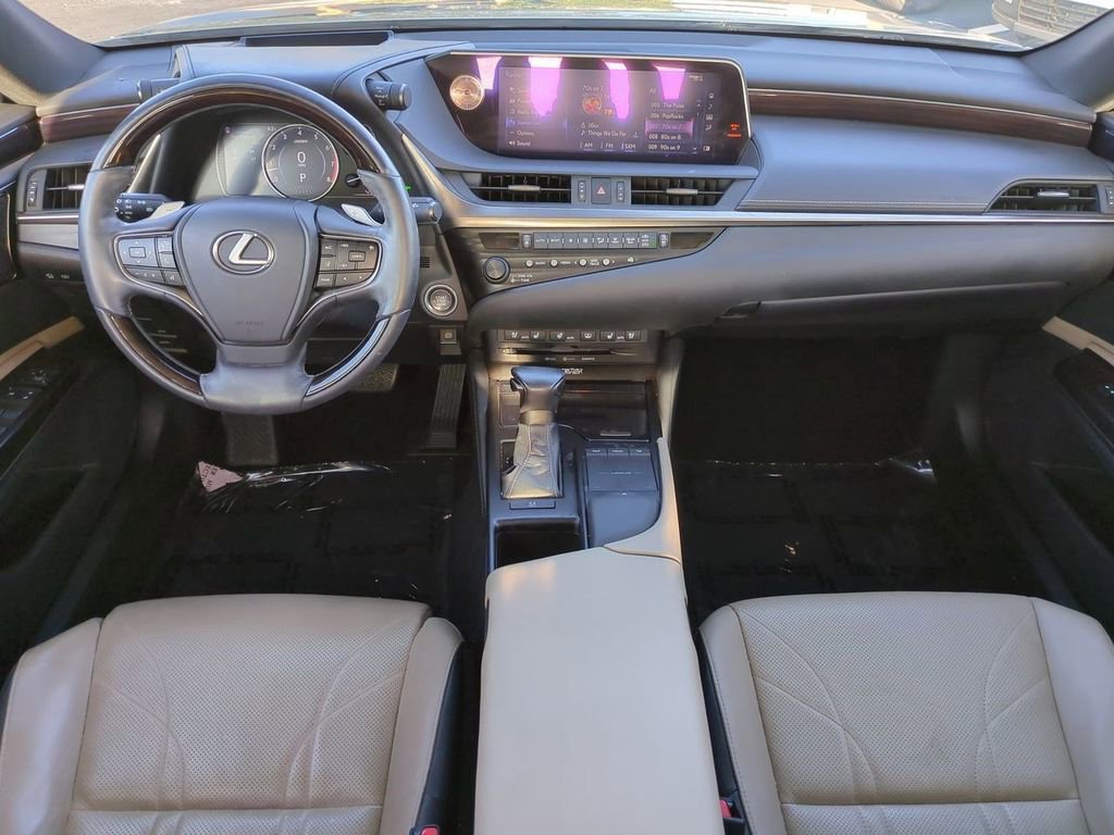 Used 2019 Lexus ES 350 Ultra Luxury image 14