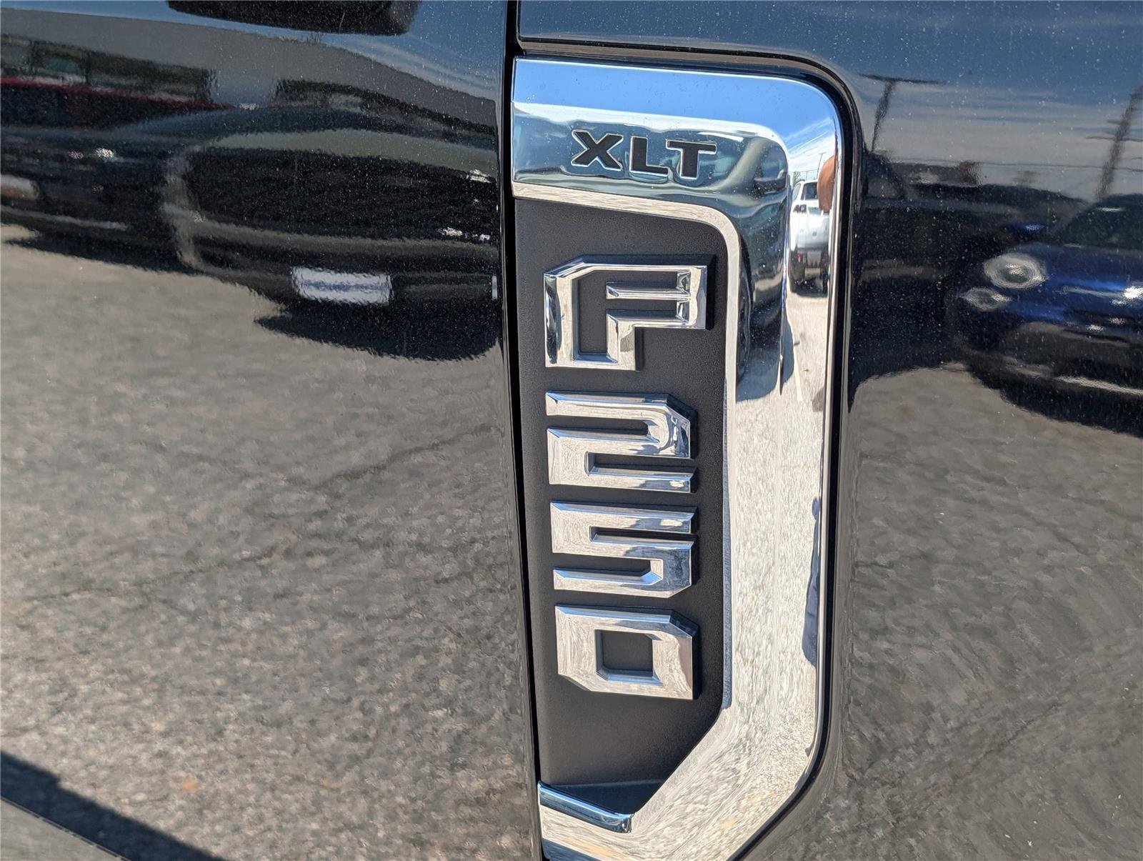 Used 2022 Ford F250 XLT image 10