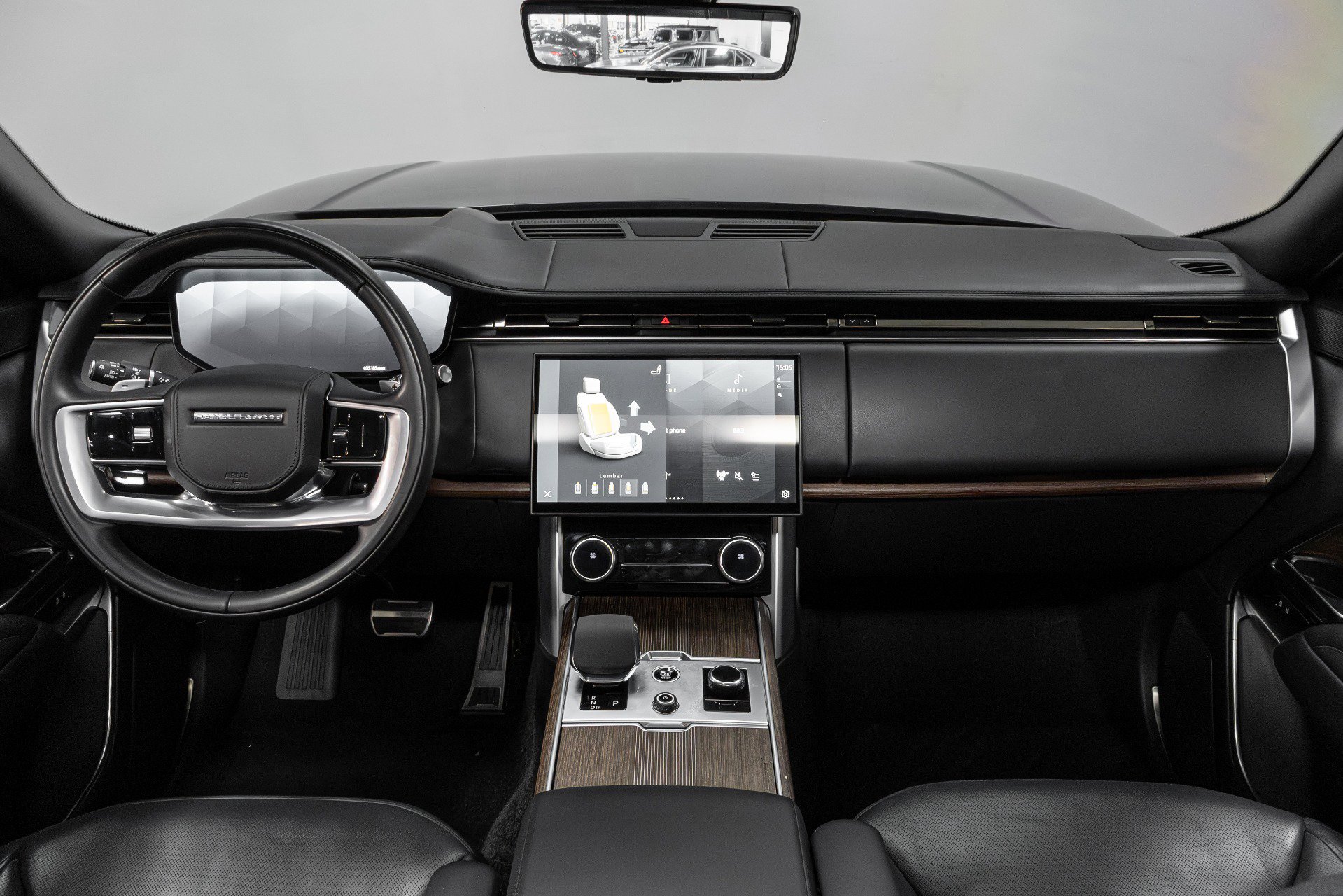 Used 2023 Land Rover Range Rover Long Wheelbase Autobiography image 7