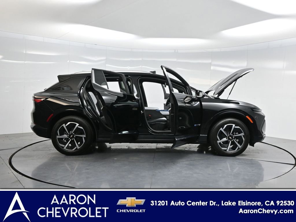 New 2025 Chevrolet Equinox EV LT w/ Convenience Package AWD/4WD image 3