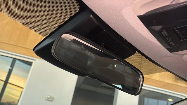 Used 2024 Toyota Corolla LE image 22