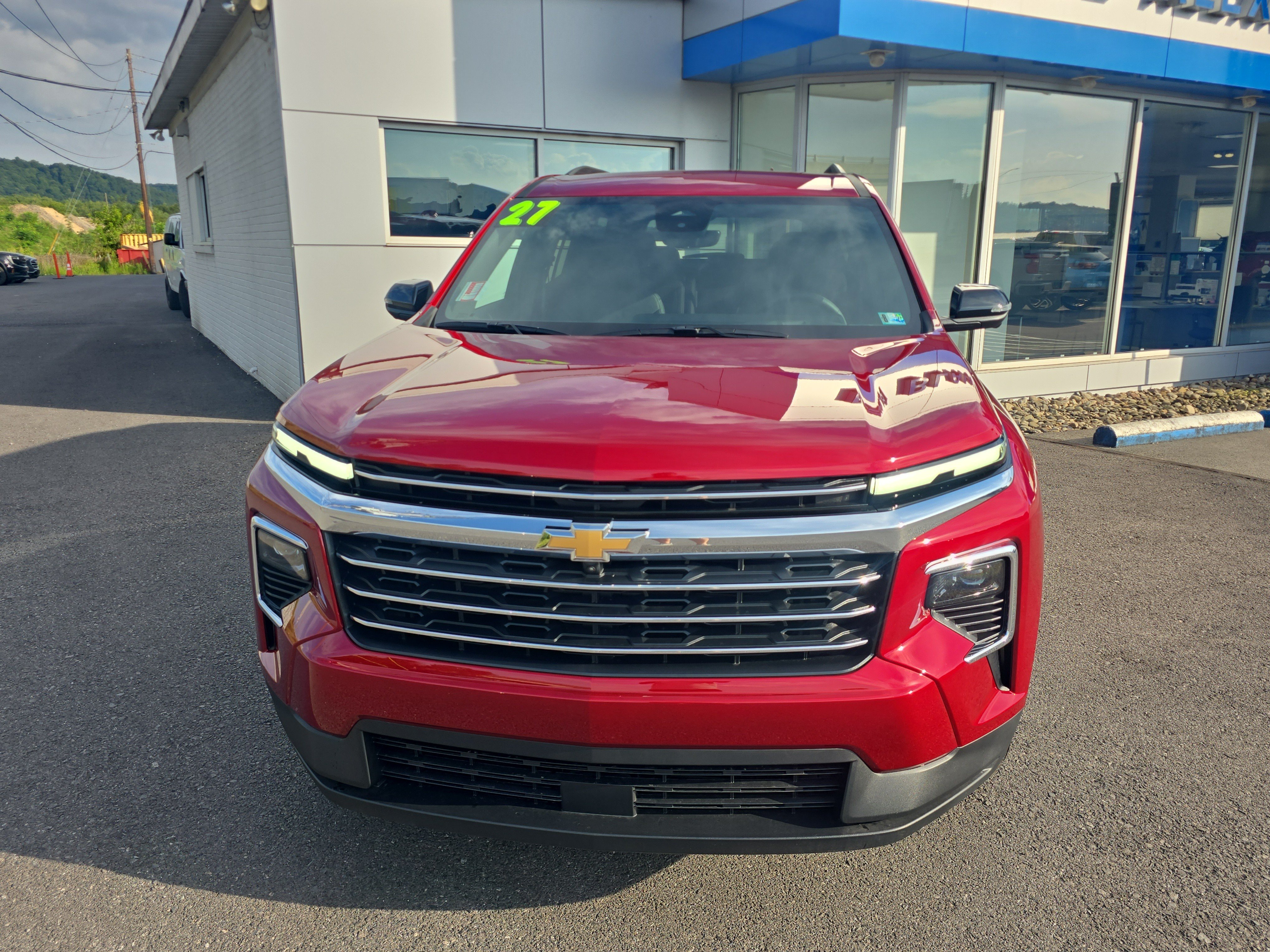 New 2027 Chevrolet Traverse LT w/ Driver Confidence Package AWD/4WD image 8