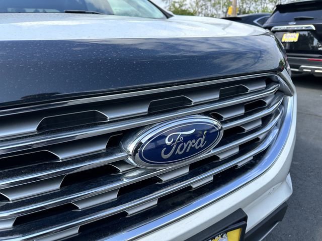 Certified 2022 Ford Edge Titanium image 10