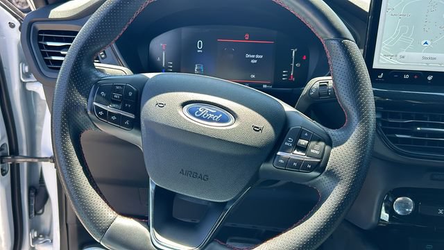 Certified 2023 Ford Escape ST-Line w/ Tech Pack #1 AWD/4WD image 19