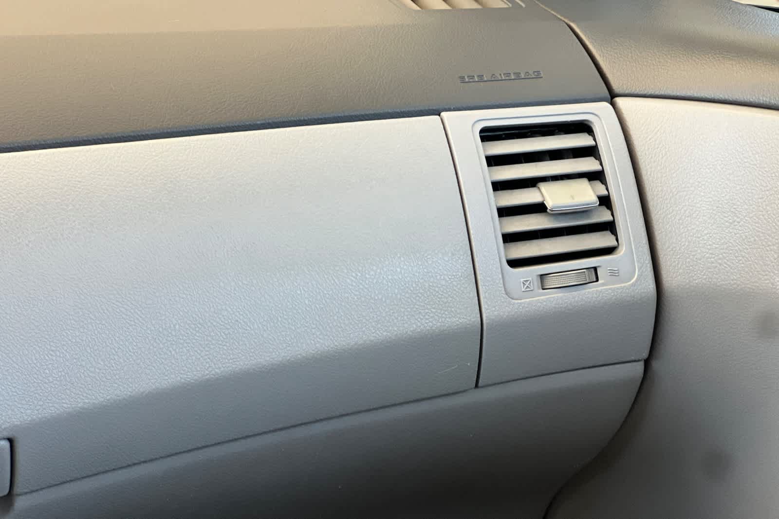 Used 2010 Toyota Corolla LE FWD image 14