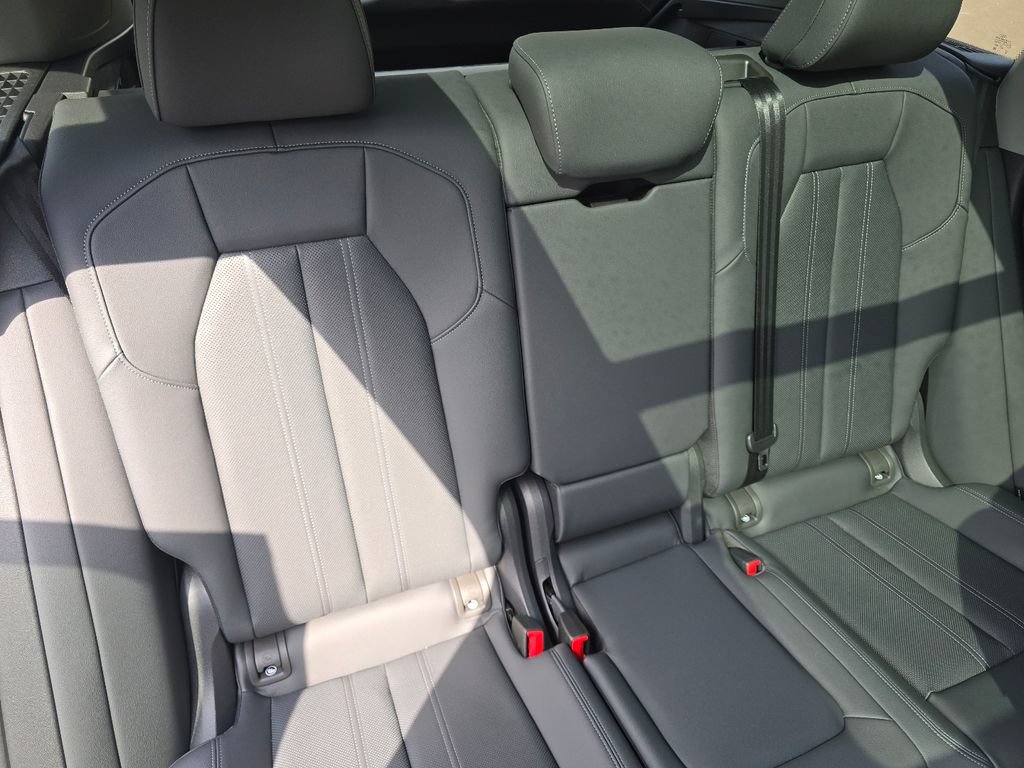 New 2026 Audi Q5 Premium Plus AWD/4WD image 33