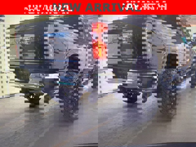 Used 2020 Chevrolet Silverado 2500 LTZ w/ LTZ Premium Package image 7