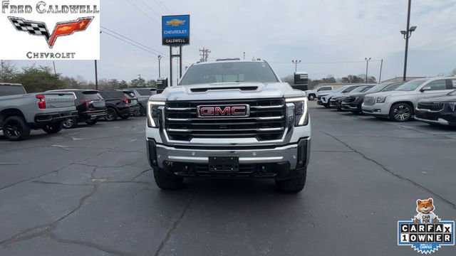 Used 2024 GMC Sierra 2500 SLT w/ SLT Premium Package image 3