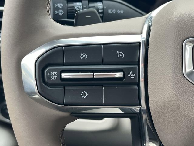 New 2026 GMC Yukon XL Denali image 13