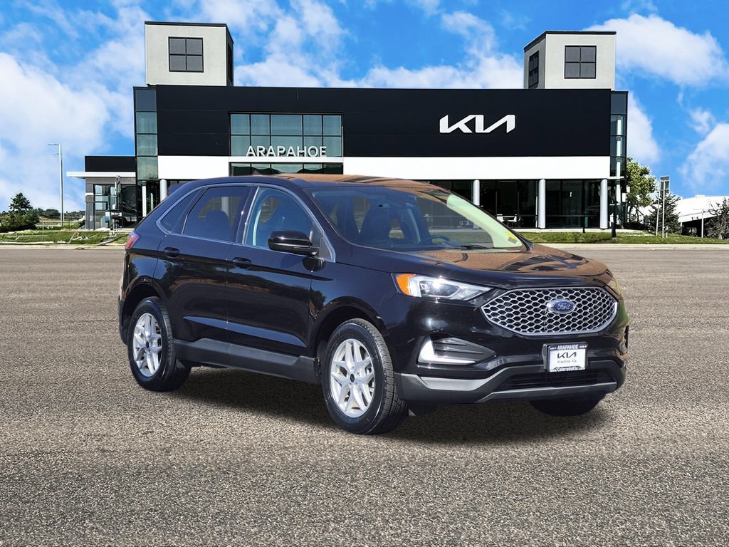 Used 2023 Ford Edge SEL AWD/4WD image 2