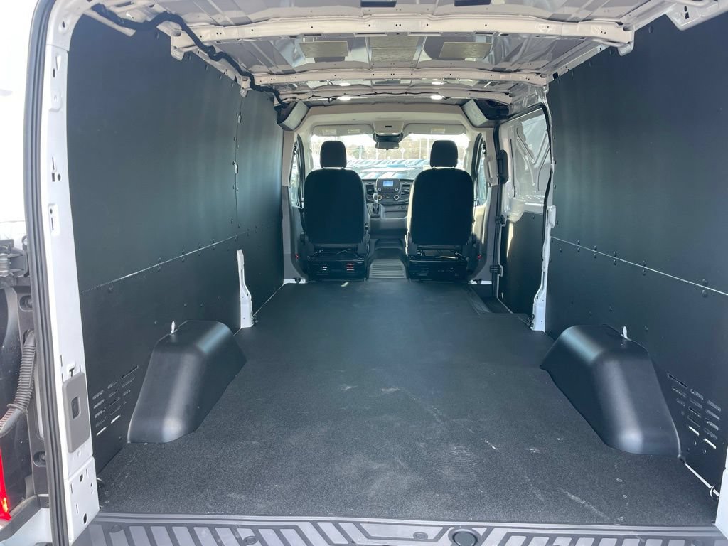 New 2025 Ford Transit 250 Low Roof w/ Load Area Protection Package RWD image 30