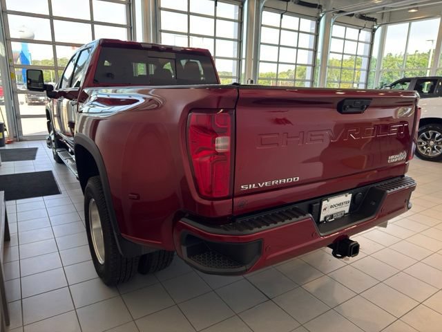 Used 2024 Chevrolet Silverado 3500 High Country w/ Technology Package AWD/4WD image 50
