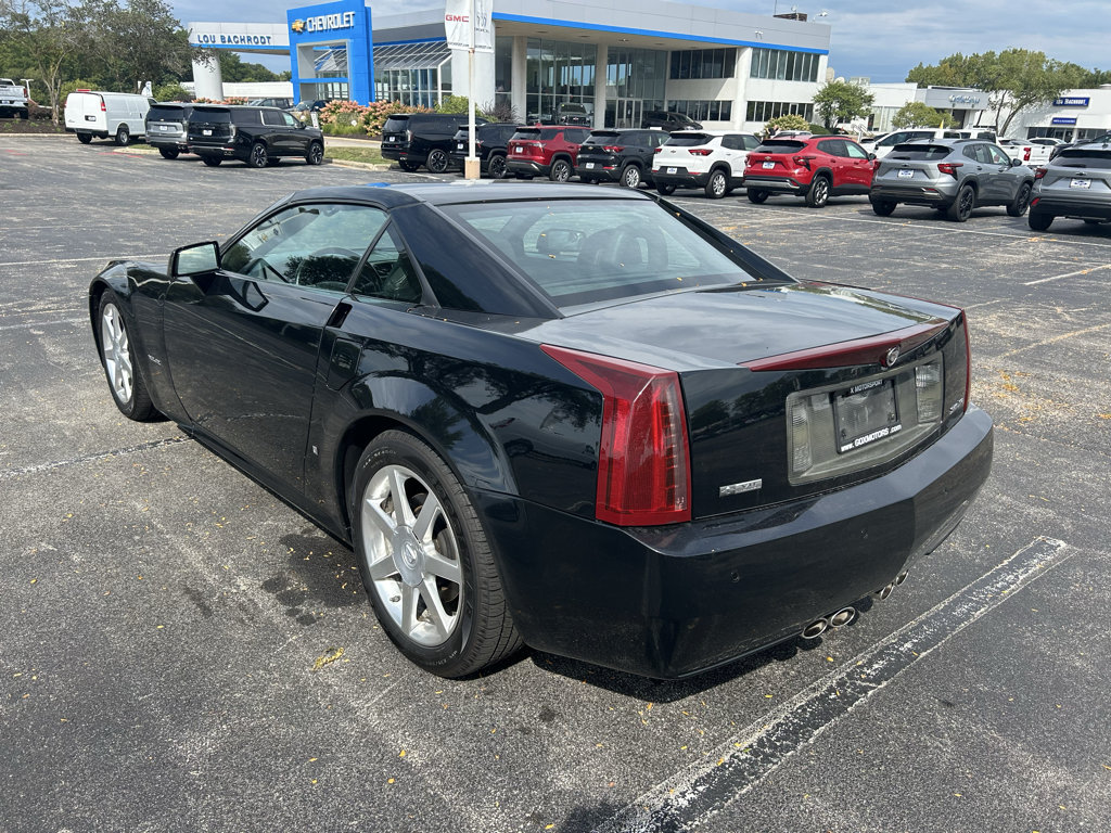 Used 2007 Cadillac XLR RWD image 7