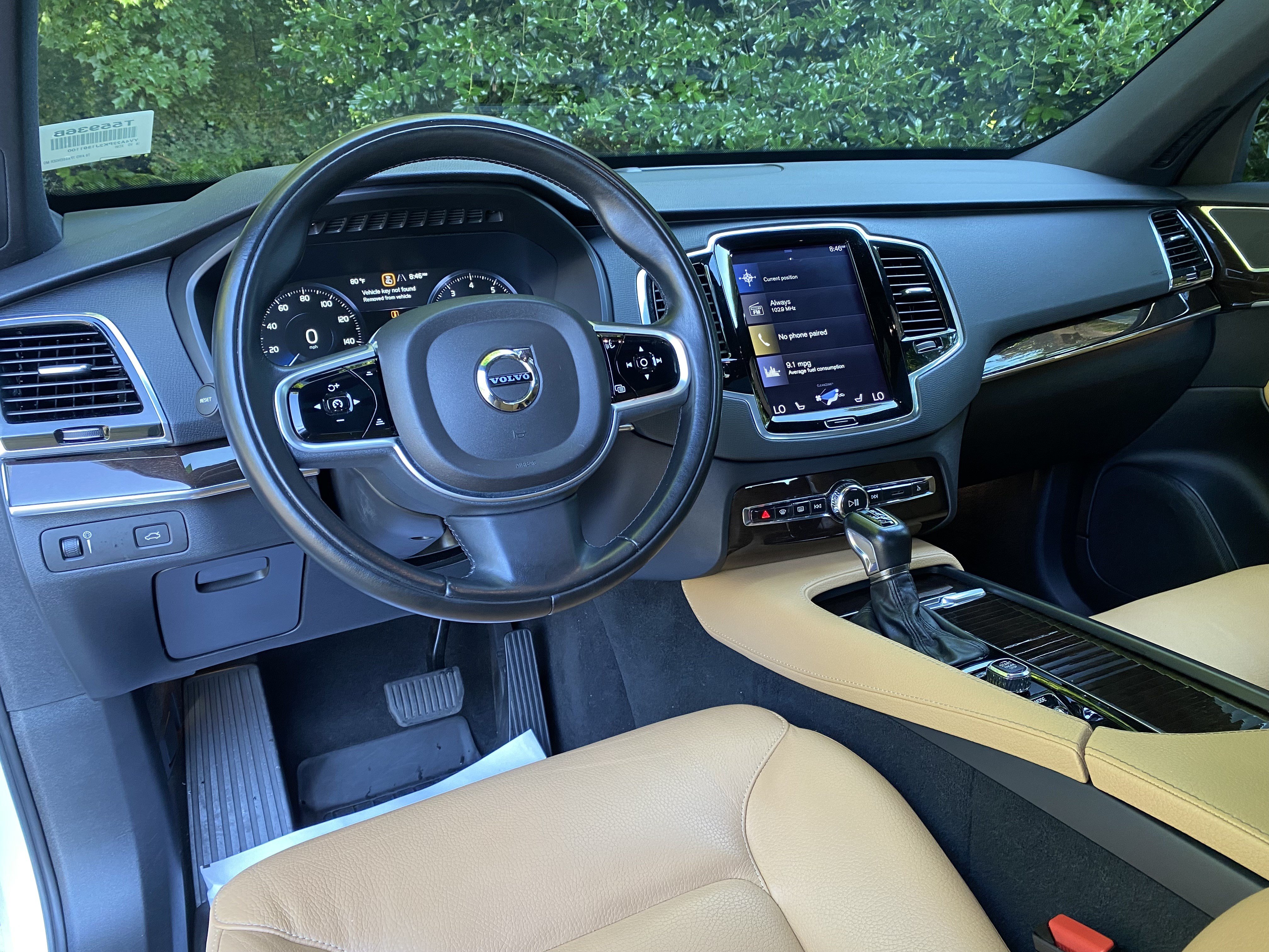Used 2018 Volvo XC90 T6 Momentum w/ Convenience Package AWD/4WD image 33