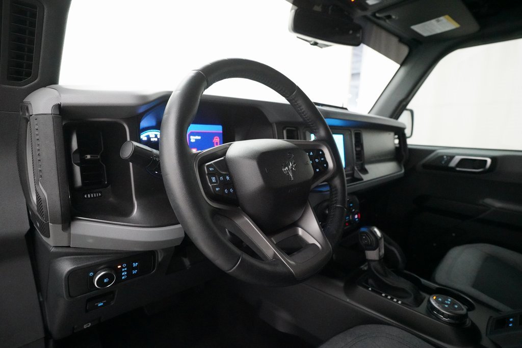 Used 2023 Ford Bronco Big Bend w/ Sasquatch Package image 8